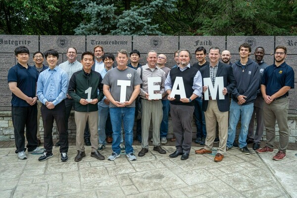 Doosan Enerbility and NDTL Propulsion & Power teams visit the University of Notre Dame's Founders Wall